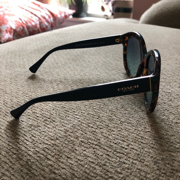 Coach Sunglasses - Picture 2 of 2